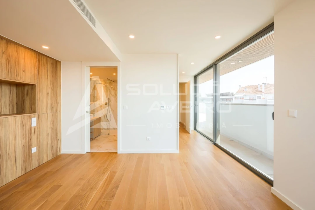 Apartamento T3 para Venda em Glória e Vera Cruz Foto 50