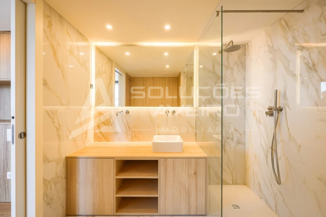 Apartamento T3 para Venda em Glória e Vera Cruz Foto 52