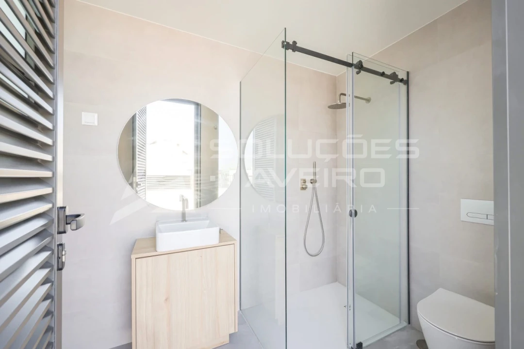 Apartamento T3 para Venda em Glória e Vera Cruz Foto 56