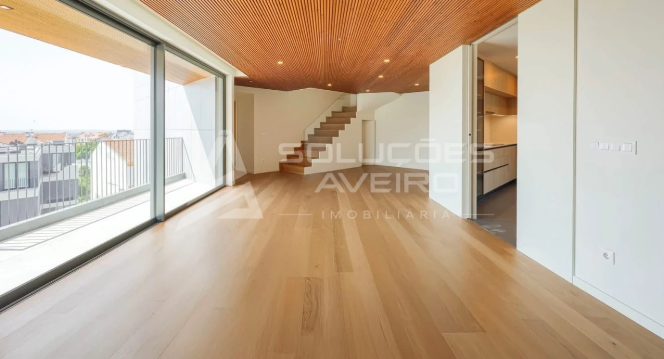 Apartamento T3 para Venda em Glória e Vera Cruz Foto 11