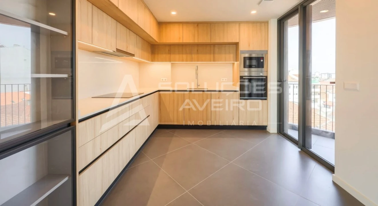 Apartamento T3 para Venda em Glória e Vera Cruz Foto 18