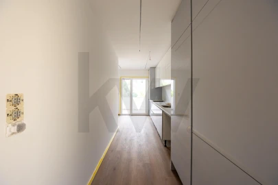 Apartamento T3 para Venda em São Domingos de Rana