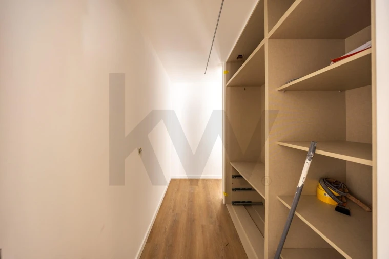 Apartamento T3 para Venda em São Domingos de Rana Foto 10