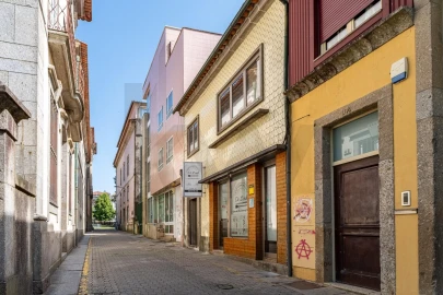 Prédio para Venda em Braga (São José de São Lázaro e São João do Souto)