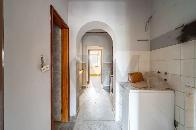 Prédio para Venda em Braga (São José de São Lázaro e São João do Souto) Foto 13