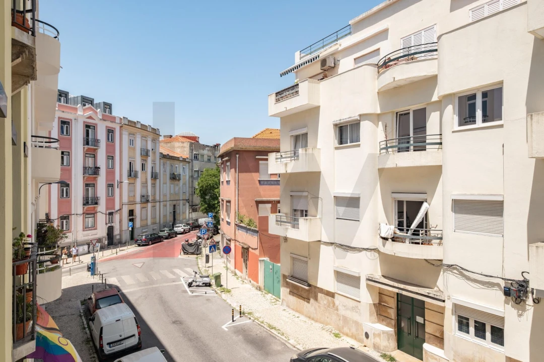 Apartamento T2 para Venda em Arroios Foto 30