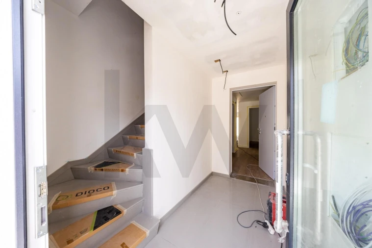 Apartamento T3 para Venda em São Domingos de Rana Foto 17
