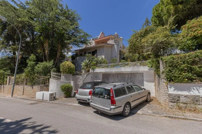 Moradia T2 para Arrendamento em Oeiras e São Julião da Barra, Paço de Arcos e Caxias