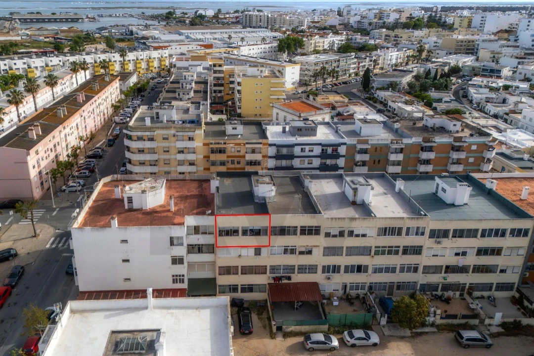Apartamento T2 para Venda em Olhão Foto 21