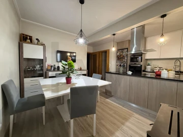 Apartamento T3 para Venda em Avelãs de Ambom e Rocamondo