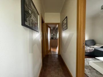 Apartamento T3 para Venda em Avelãs de Ambom e Rocamondo