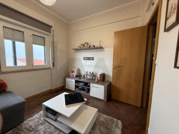 Apartamento T3 para Venda em Avelãs de Ambom e Rocamondo