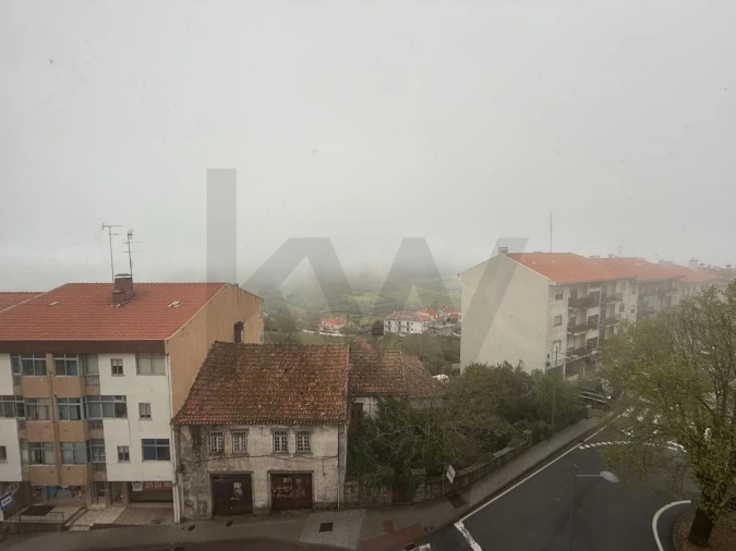 Apartamento T3 para Venda em Avelãs de Ambom e Rocamondo Foto 23