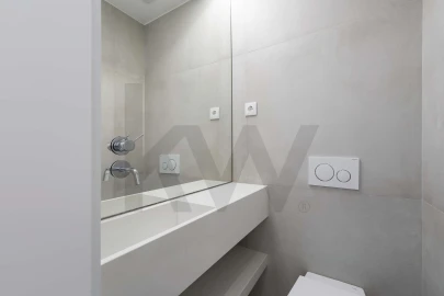 Apartamento T4 para Arrendamento em Alvalade
