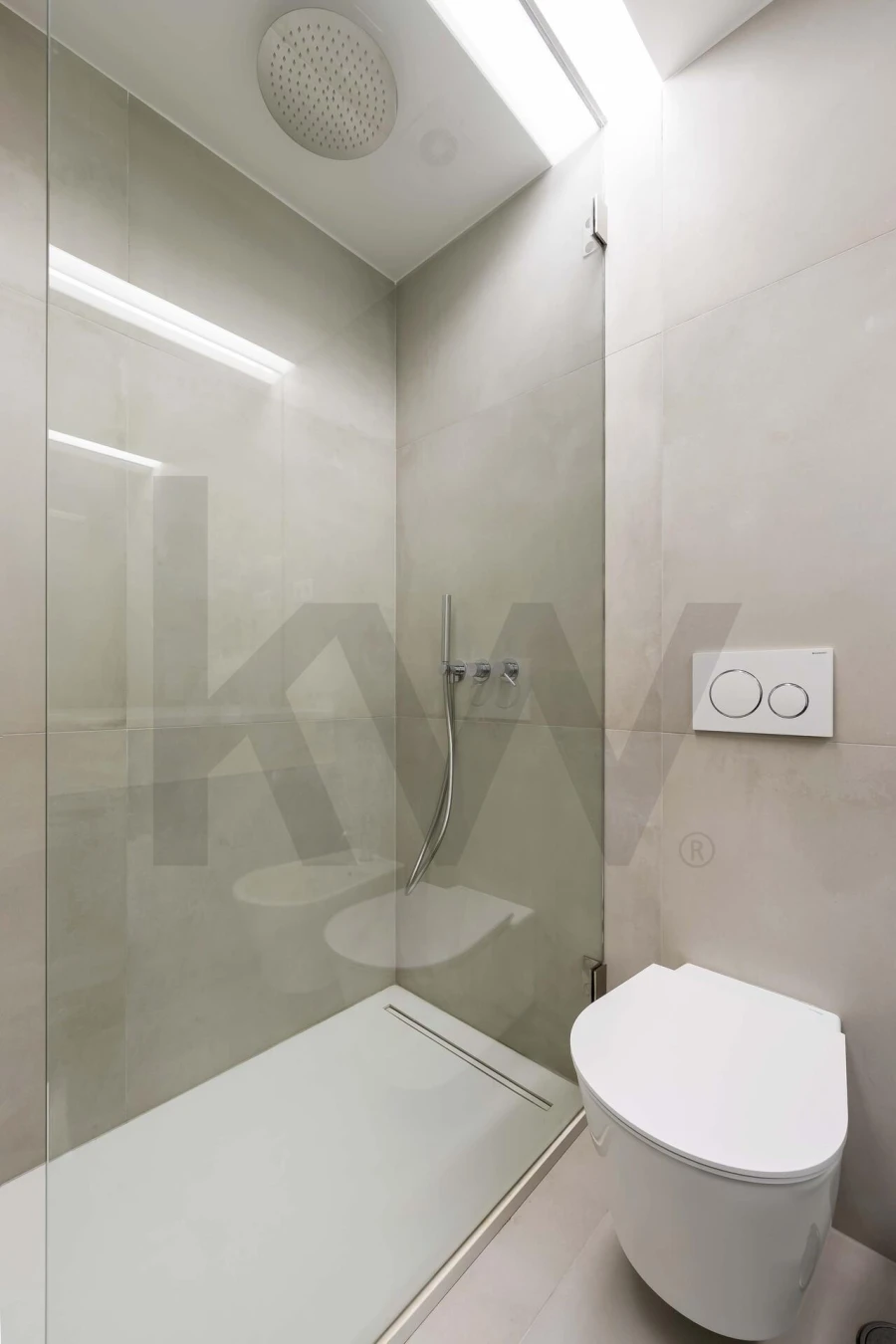 Apartamento T4 para Arrendamento em Alvalade Foto 30