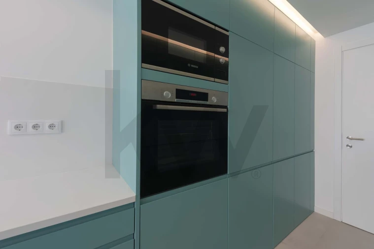 Apartamento T4 para Arrendamento em Alvalade Foto 11
