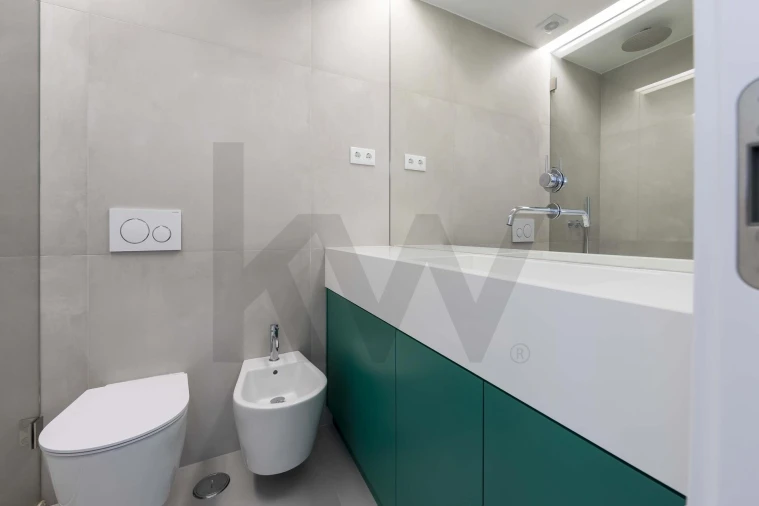 Apartamento T4 para Arrendamento em Alvalade Foto 28