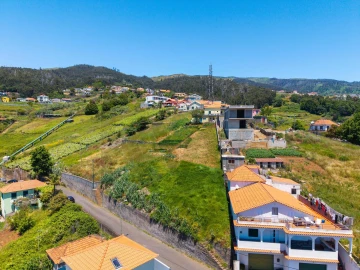 Terreno para Venda em Arco da Calheta