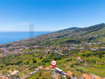 Terreno para Venda em Arco da Calheta