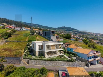 Terreno para Venda em Arco da Calheta
