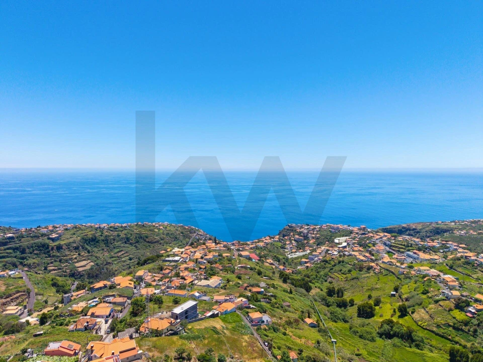 Terreno para Venda em Arco da Calheta Foto 17
