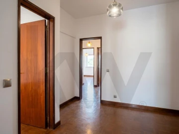 Apartamento T3 para Venda em Lumiar