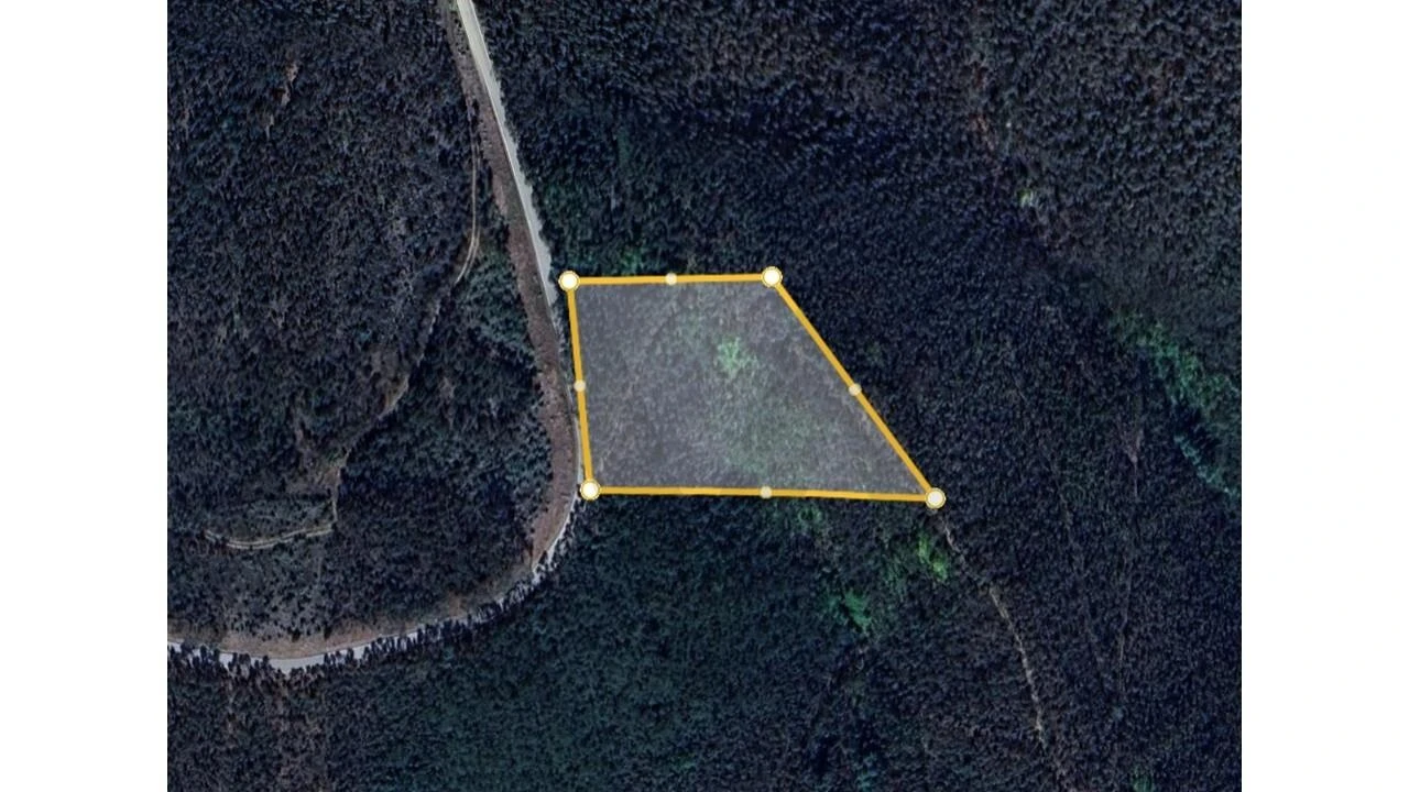 Terreno para Venda em Ceira Foto 1