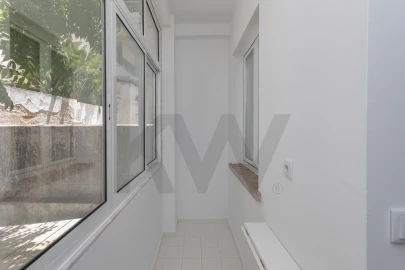 Apartamento T1 para Arrendamento em Estrela