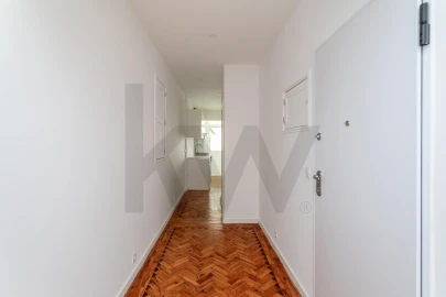 Apartamento T1 para Arrendamento em Estrela