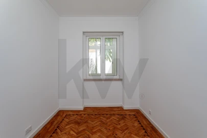 Apartamento T1 para Arrendamento em Estrela
