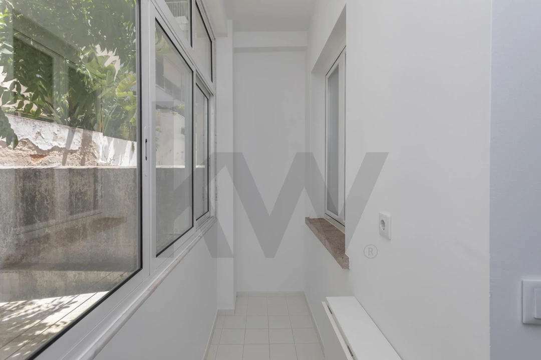 Apartamento T1 para Arrendamento em Estrela Foto 15