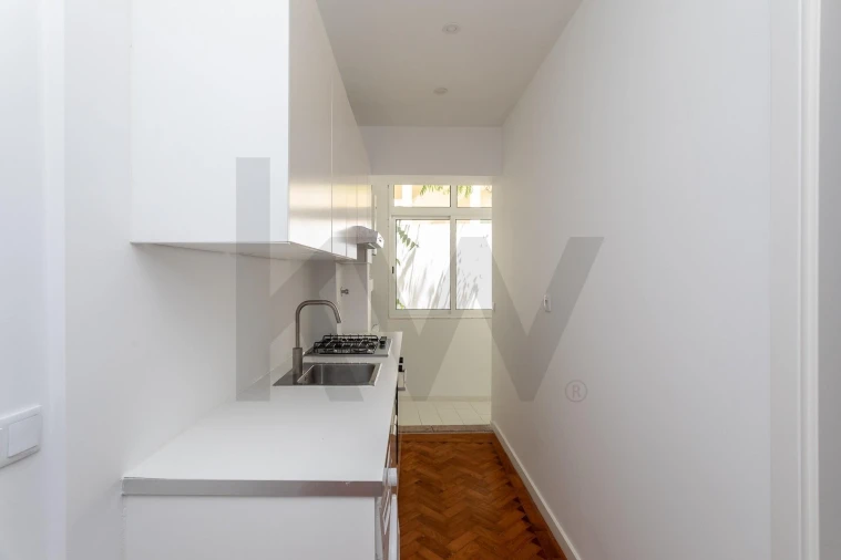 Apartamento T1 para Arrendamento em Estrela Foto 11