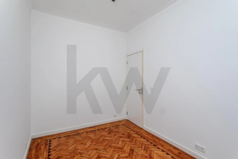 Apartamento T1 para Arrendamento em Estrela Foto 24