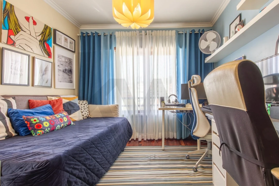 Apartamento T2 para Venda em Ramada e Caneças Foto 8