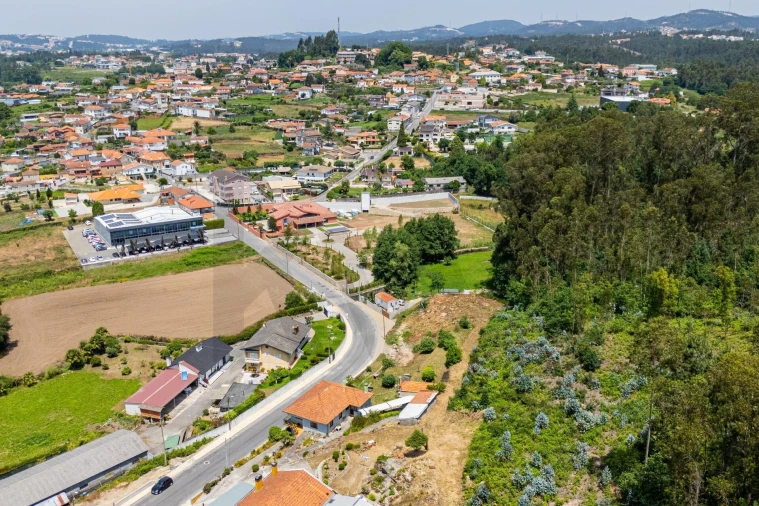 Moradia T4 para Venda em São Roque Foto 31