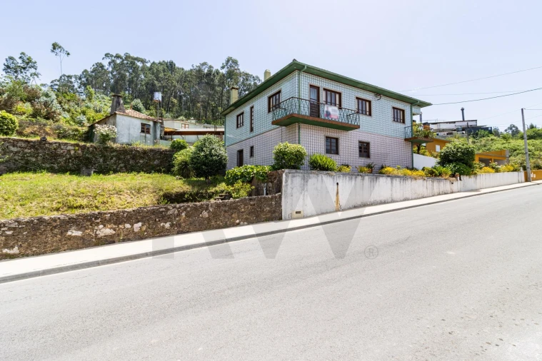 Moradia T4 para Venda em São Roque Foto 2