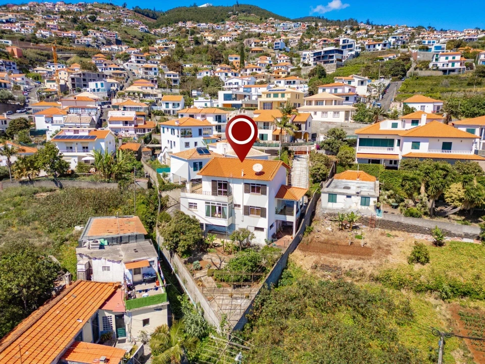 Moradia T3 para Venda em Funchal (Santa Maria Maior) Foto 52