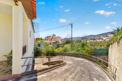 Moradia T3 para Venda em Funchal (Santa Maria Maior)