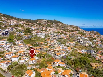 Moradia T3 para Venda em Funchal (Santa Maria Maior)