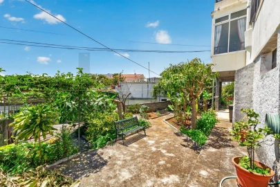 Moradia T3 para Venda em Funchal (Santa Maria Maior)