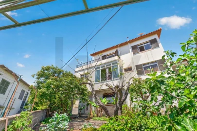 Moradia T3 para Venda em Funchal (Santa Maria Maior)