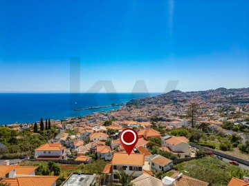 Moradia T3 para Venda em Funchal (Santa Maria Maior)