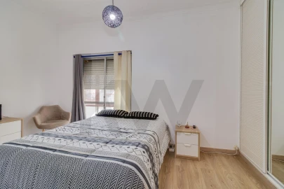 Apartamento T2 para Venda em Queluz e Belas