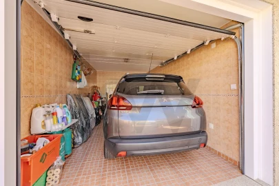 Moradia T2 para Venda em Azurara