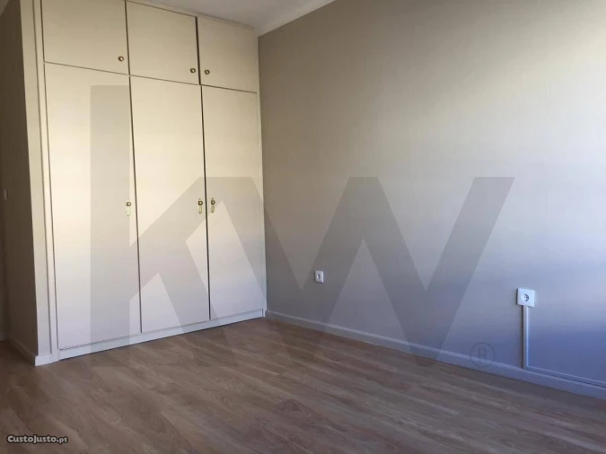 Apartamento T1 para Venda em São Mamede de Infesta e Senhora da Hora Foto 13
