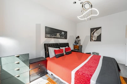 Apartamento T3 para Venda em Póvoa de Varzim, Beiriz e Argivai