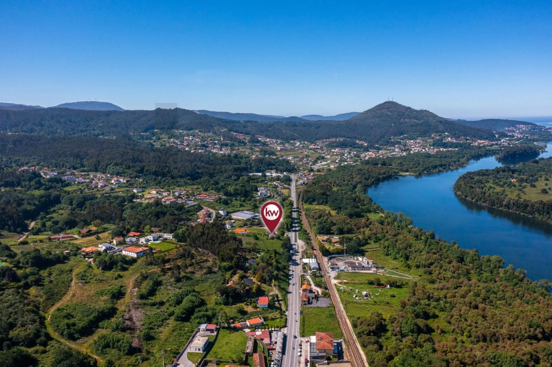 Moradia T5 para Venda em Vila Nova de Cerveira e Lovelhe Foto 11