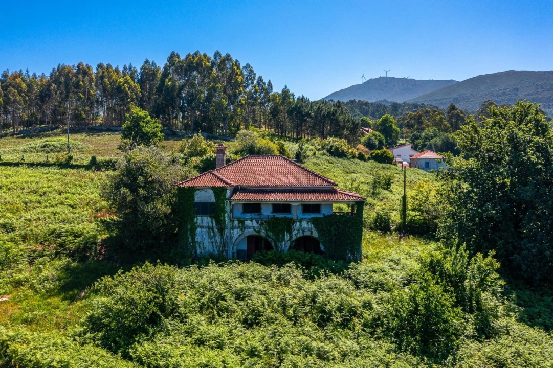 Moradia T5 para Venda em Vila Nova de Cerveira e Lovelhe Foto 33