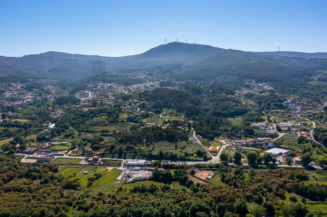 Moradia T5 para Venda em Vila Nova de Cerveira e Lovelhe Foto 8