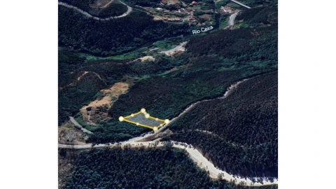 Terreno para Venda em Ceira